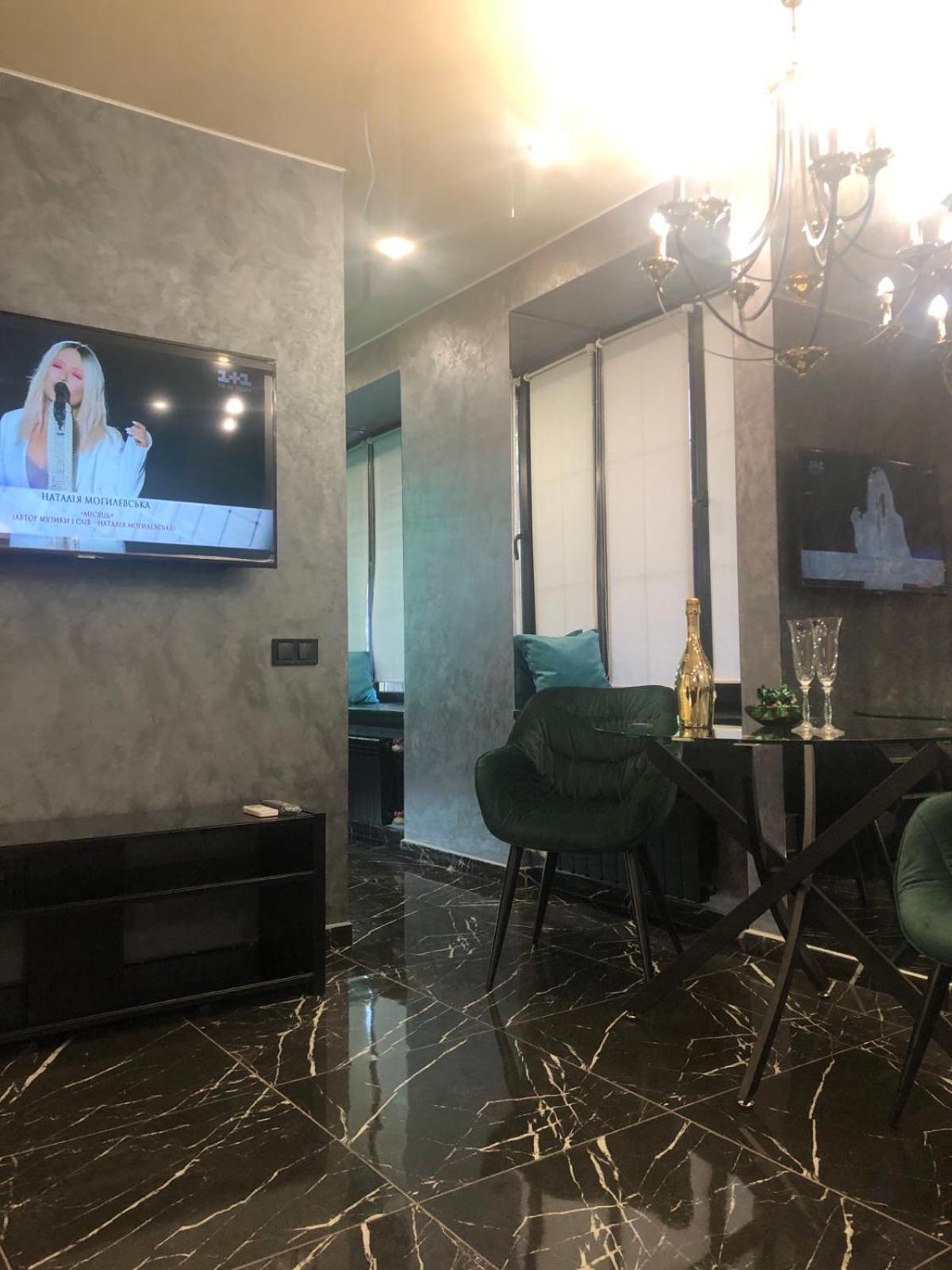 Luxury Design Apartments In The Center Of Kiev Exterior foto